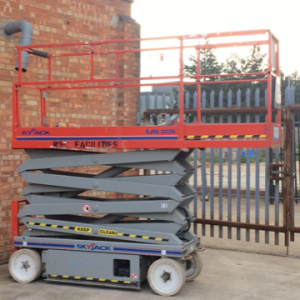 pre-owned-skyjack-sj3226-self-propelled-electric-scissor-lift-for-sale