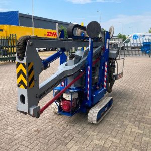 PRE-OWNED Hinowa Goldlift 14.70 Narrow Width Tracked Spiderlift