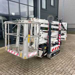 PRE-OWNED Hinowa 19.65 Dual Fuel Spiderlift